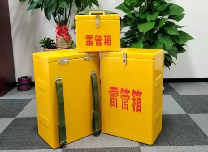 板桥镇如何防止雷管箱炸药箱等矿用物品生锈？
